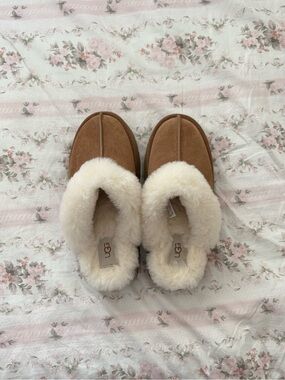 UGG disquette platform fur slippers